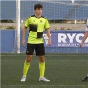 Profesor de fútbol apto para todos los niveles